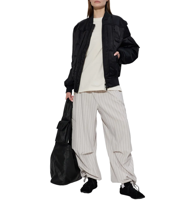 Pinstripe Straight-Leg Hose mit Cut-Outs