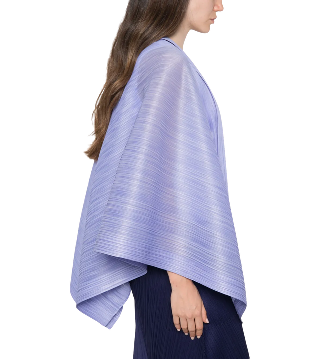 Plissiertes Poncho mit Bindeband