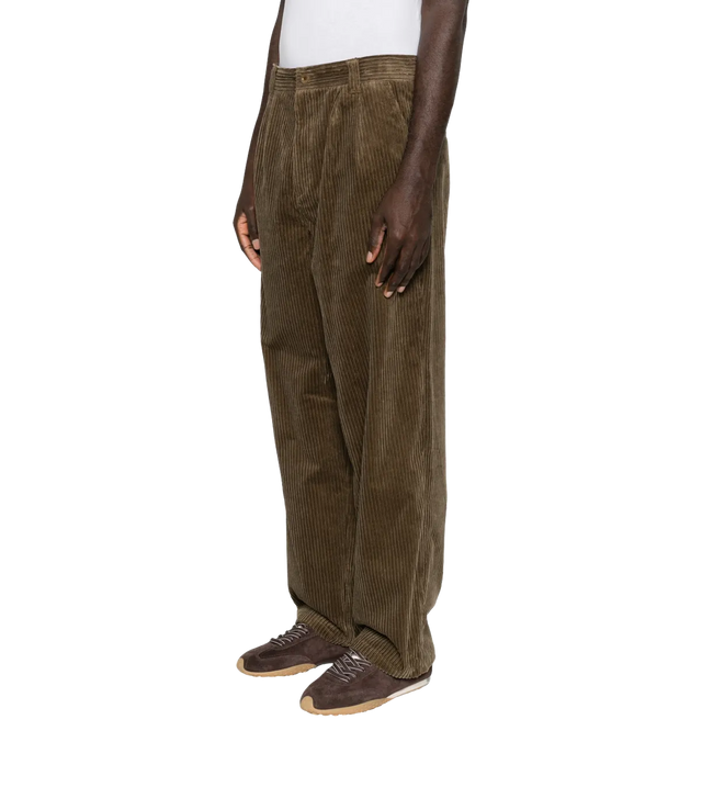 Ricky Cordhose mit Falten