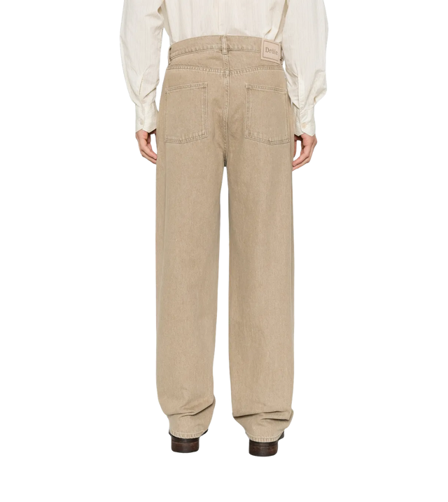 Gerade Jeans mit Logo-Patch