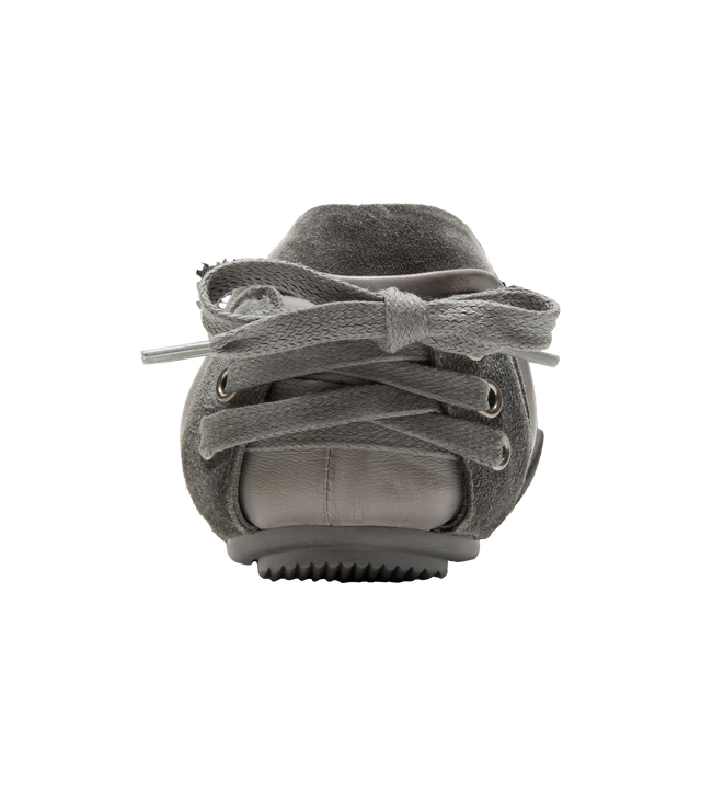 Schnürschuhe aus Wildleder