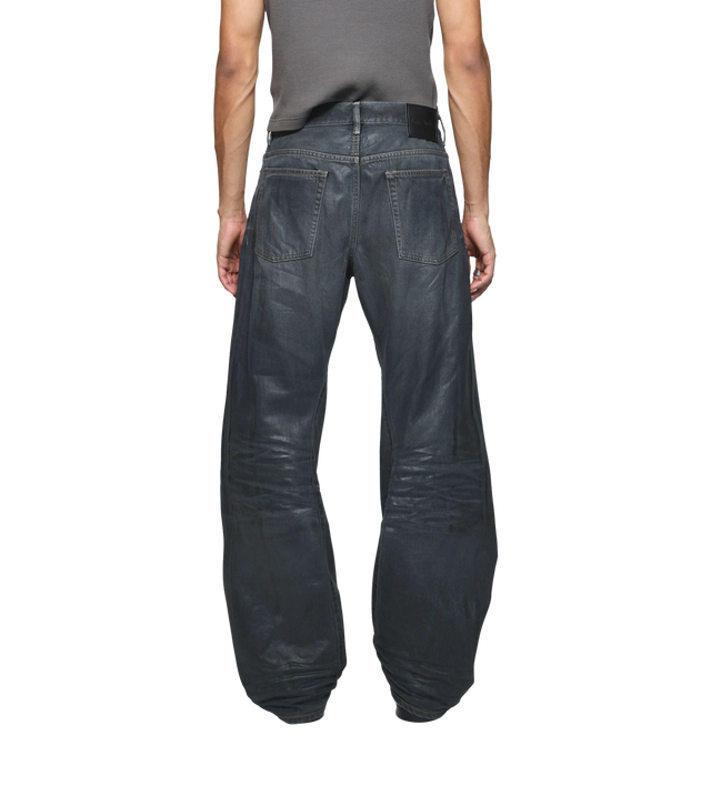 Jeans mit lockerer Passform - 2006M