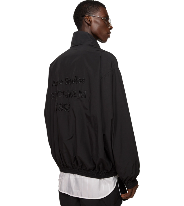Reißverschluss-Jacke mit Logo-Stick
