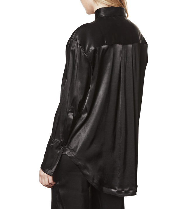 Oversized Satin-Hemd