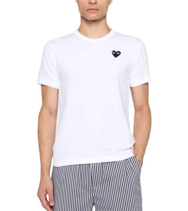 T-Shirt mit Herz-Patch