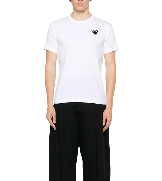 T-Shirt mit Kristallverzierung