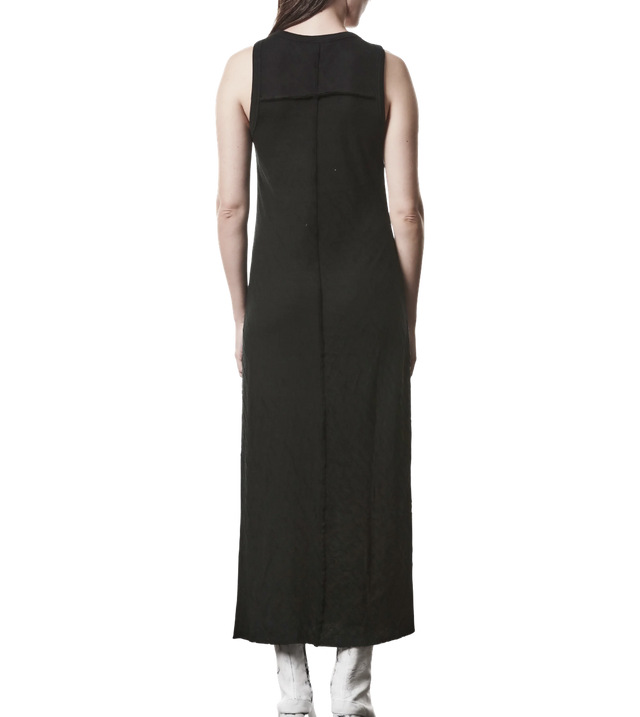 Langkleid mit Rundhalsausschnitt