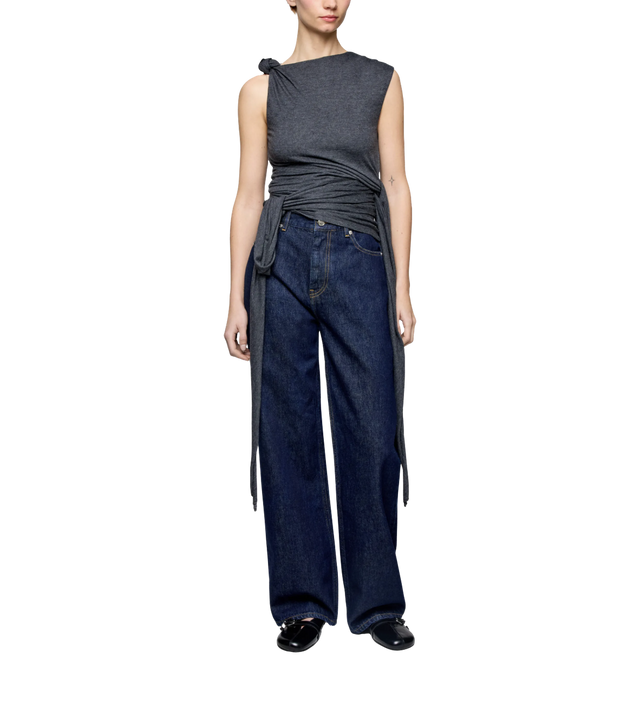 Top mit Knotendetail