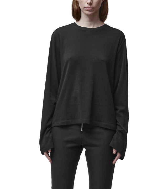 Langarmshirt mit tiefen Schultern