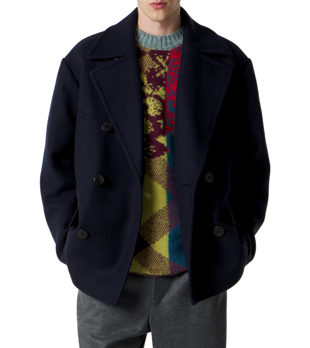 Zweireihige Jacke aus einem Wollgemisch