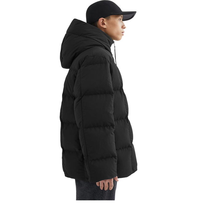 DOWN JACKET