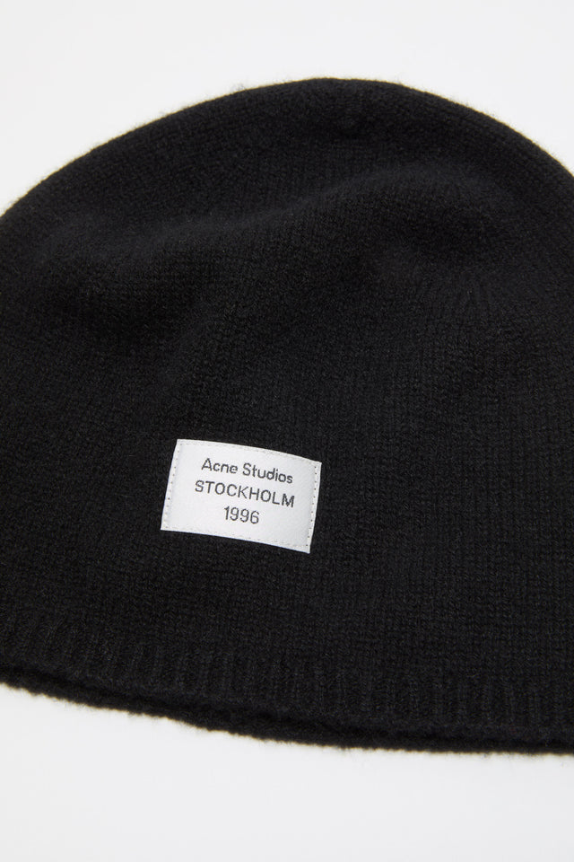 Kaschmir-Beanie mit Logo