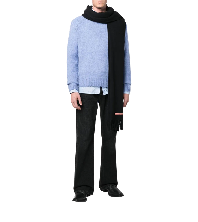 Oversized-Wollschal mit Fransen