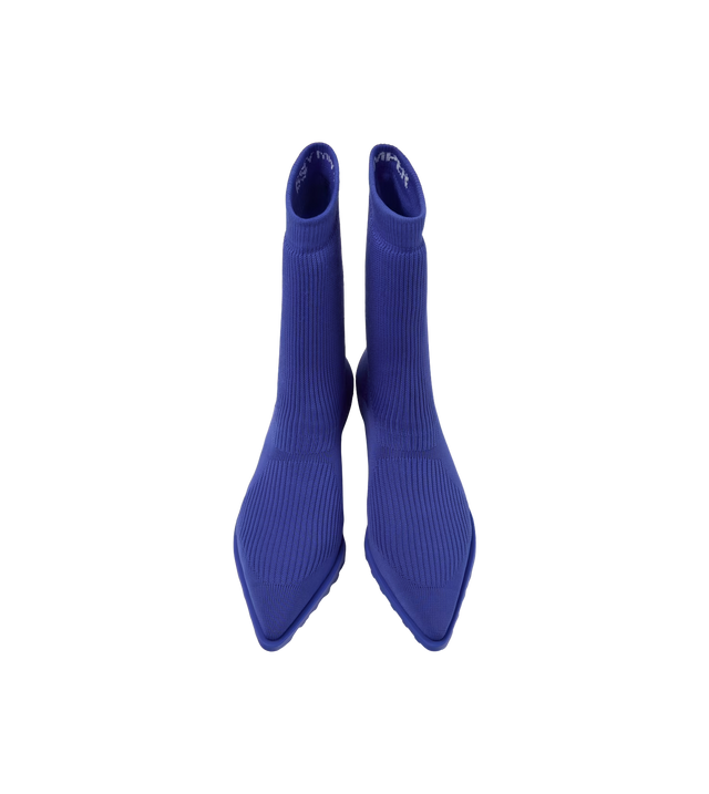 Anna Stiefeletten x Issey Miyake