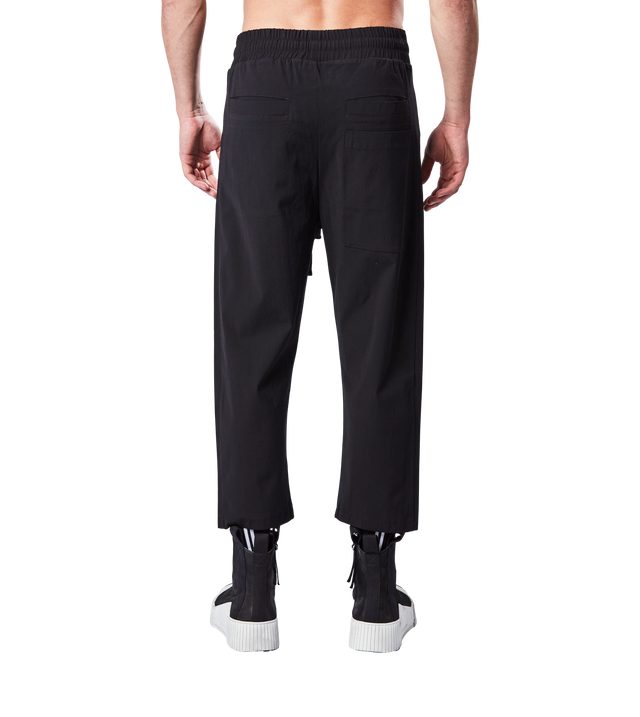 Gekürzte Hose