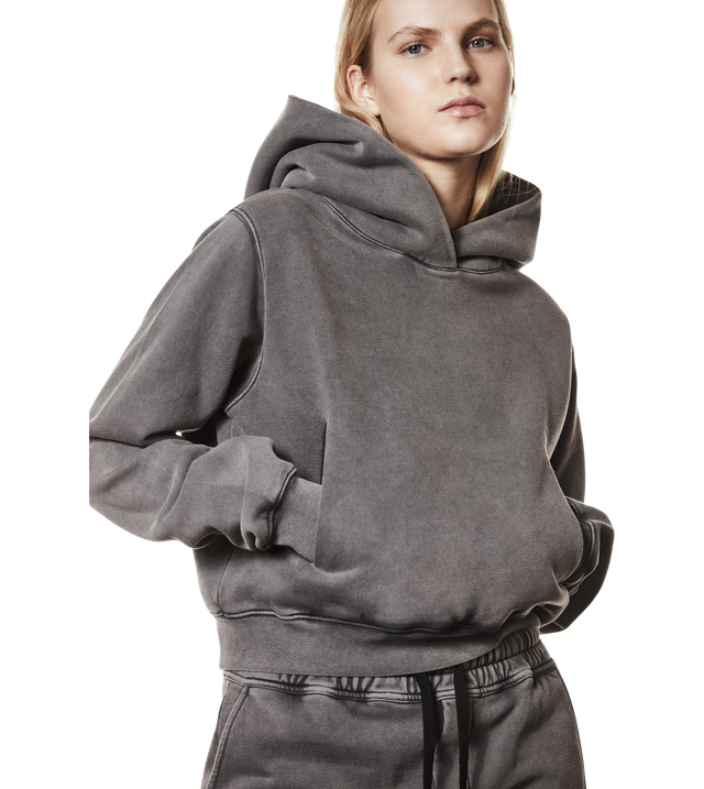 Cropped Fit Hoodie